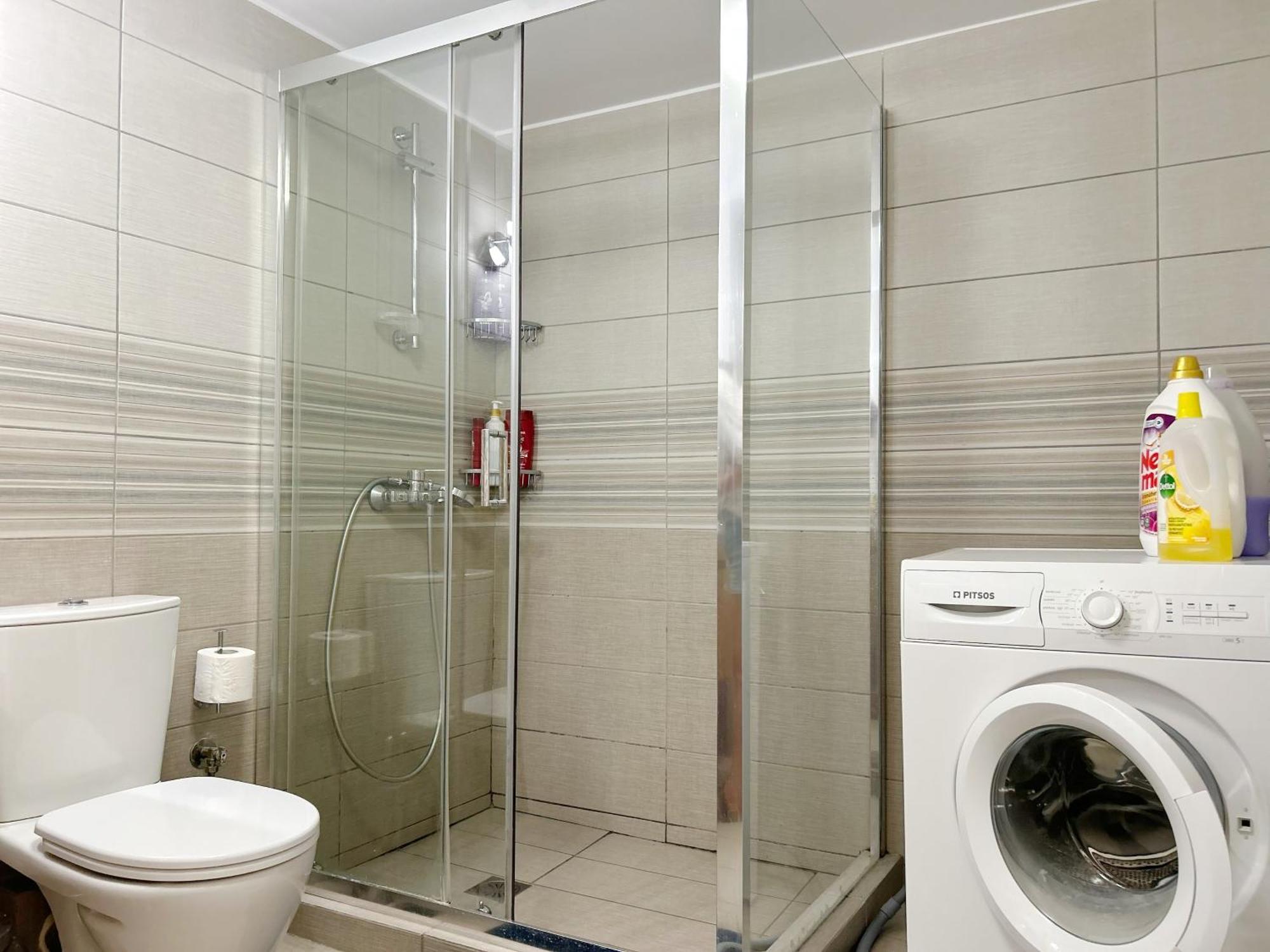 Near Acropolis New 2 Bedrooms Apt In Koukaki アテネ エクステリア 写真